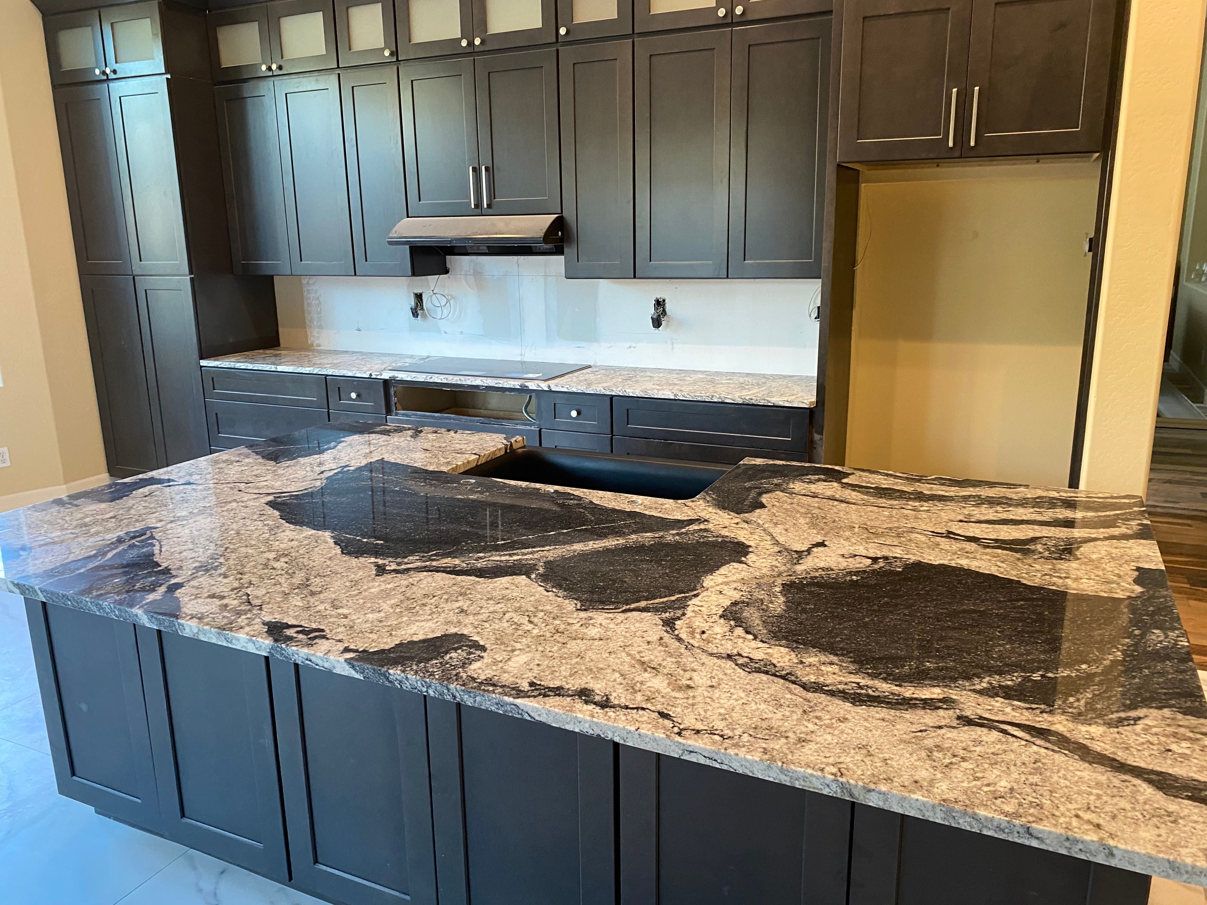Granite Island with Farmhouse Sink